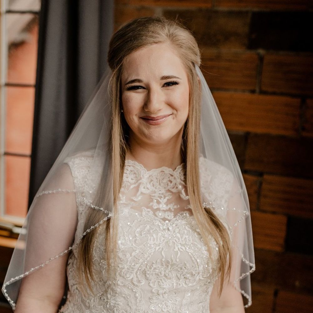 Meet your Posher, Stacy